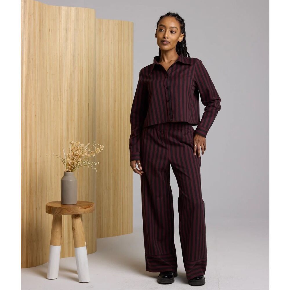 Known supply size small Ophelia top and bottom stripe set - EUC